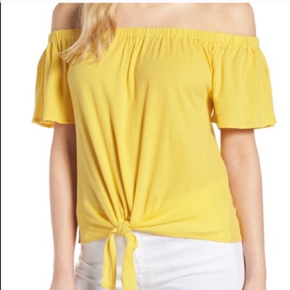 NWT Cupcakes and Cashmere Kathie Off Shoulder Top